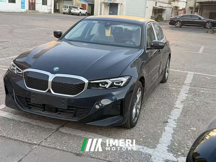 BMW i3 2025 eDrive 35 L - ავტომობილი ჩინეთიდან
