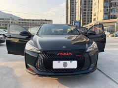 Dongfeng Yixuan MAX 1.5T Super Power Dad Edition - ფოტო 12