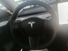 Tesla Model Y Rear-Wheel Drive - ფოტო 15