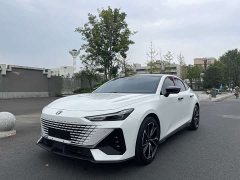 Changan UNI-V 2023 1.5T Premium - ფოტო 1