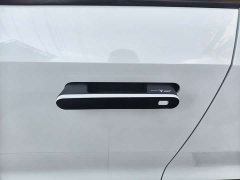 Changan UNI-V 2023 1.5T Premium - ფოტო 11