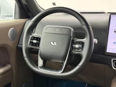 Li Auto L8 2025 Max Intelligent Refresh Edition - ფოტო 19
