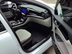 BYD Qin PLUS Glory Edition DM-i 55KM Leading - ფოტო 8