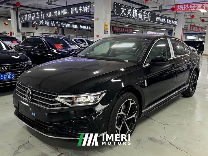 Volkswagen Magotan 30 Million Units Select Edition 330TSI DSG Elite