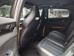 Changan UNI-V 2023 1.5T Premium - ფოტო 9