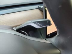 Tesla Model 3 Rear-Wheel Drive - ფოტო 14