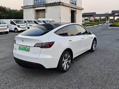 Tesla Model Y Rear-Wheel Drive - ფოტო 6