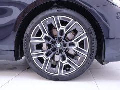 BMW 5 Series 530Li Luxury M Sport Package - ფოტო 6
