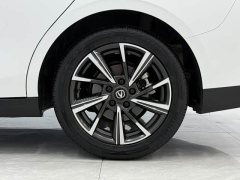 Changan Yida Blue Whale NE 1.5T GDI DCT Navigator - ფოტო 12