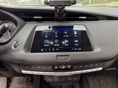 Cadillac XT4 28T FWD Luxury - ფოტო 10