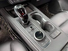 Cadillac XT4 28T FWD Luxury - ფოტო 9