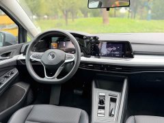 Volkswagen Golf 200TSI DSG Pro - ფოტო 11