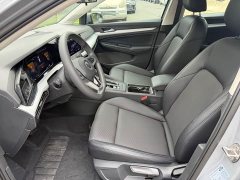Volkswagen Golf 200TSI DSG Pro - ფოტო 6