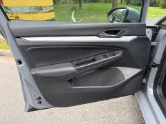 Volkswagen Golf 200TSI DSG Pro - ფოტო 8