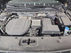 FAW Hongqi H5 PHEV 130 Super Hybrid Edition - ფოტო 10