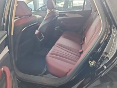 FAW Hongqi H5 PHEV 130 Super Hybrid Edition - ფოტო 11