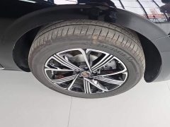 FAW Hongqi H5 PHEV 130 Super Hybrid Edition - ფოტო 6