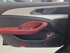 FAW Hongqi H5 PHEV 130 Super Hybrid Edition - ფოტო 7