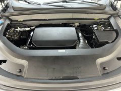 Li Auto L8 Pro - ფოტო 9