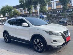 Nissan Qashqai 2.0L CVT XV Premium Luxury - ფოტო 3