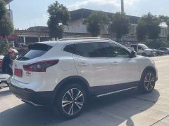 Nissan Qashqai 2.0L CVT XV Premium Luxury - ფოტო 9