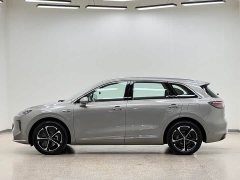 SAIC Shangjie H5 Pure Electric Pro - ფოტო 7