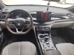 BYD Qin PLUS Glory Edition DM-i 55KM Leading - ფოტო 12