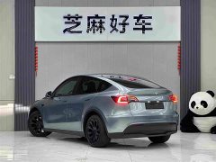 Tesla Model Y Long Range All-Wheel Drive - ფოტო 4