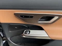 Mercedes-Benz E-Class E 300 L Fashion Edition - ფოტო 11
