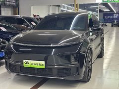 Li Auto L8 Pro - ფოტო 1