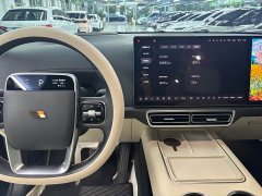 Li Auto L8 Pro - ფოტო 4