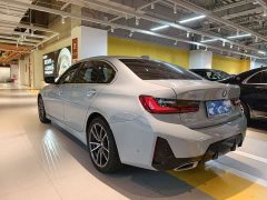 BMW 3 Series 2025 325Li M Sport Package - ფოტო 17