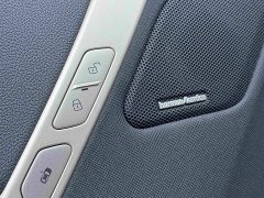 BMW iX xDrive40 - ფოტო 15