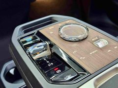 BMW iX xDrive40 - ფოტო 16