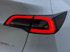 Tesla Model Y Rear-Wheel Drive - ფოტო 13