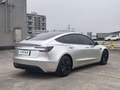 Tesla Model 3 2023 Long Range All-Wheel Drive - ფოტო 8