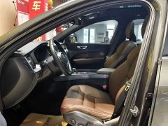 Volvo XC60 2022 B5 AWD Luxury Edition - ფოტო 11