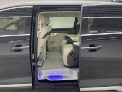 Denza BYD Denza D9 DM-i 1050 Premium - ფოტო 17