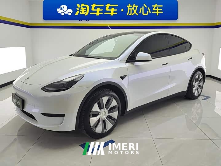 Tesla Model Y Facelift Rear-Wheel Drive