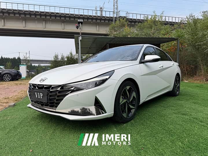 Hyundai Elantra 1.5L CVT GLX Elite