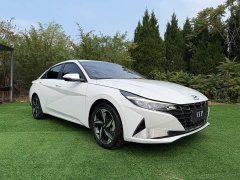 Hyundai Elantra 2022 1.5L CVT GLX Elite - ფოტო 3