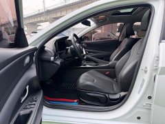 Hyundai Elantra 2022 1.5L CVT GLX Elite - ფოტო 8