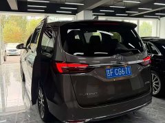 Buick GL8 Land Business Class 652T Luxury - ფოტო 5