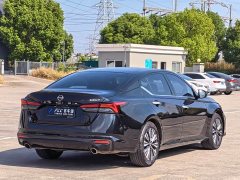Nissan Teana 2.0L XE Sincere Edition - ფოტო 5
