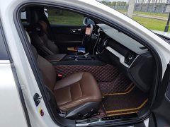 Volvo S60 B4 Smart Luxury Edition - ფოტო 8
