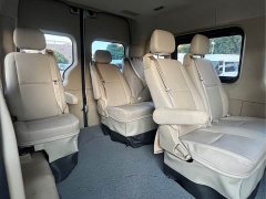 Tuouyano 2.0T Small Passenger Comfort Manual Long Wheelbase Mid-roof Rear Single Tire 9-seater - ფოტო 11