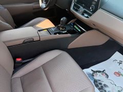 Lexus ES 200 Premium Edition - ფოტო 11