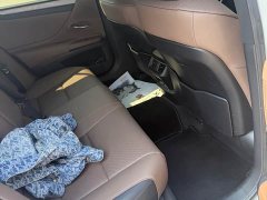 Lexus ES 200 Premium Edition - ფოტო 13