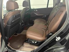 BMW X7 xDrive40i Premier Luxury Package - ფოტო 3