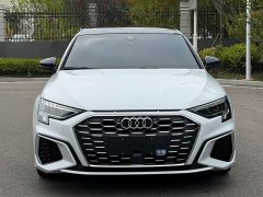 Audi A3 Facelift Sportback 35 TFSI Fashion Sport - ფოტო 2